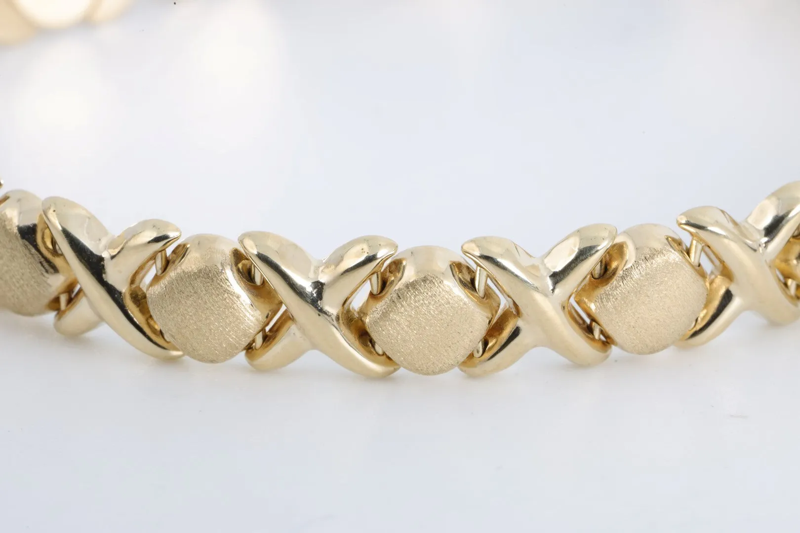 7" 14k Yellow Gold XO Link Bracelet (13.81g.)