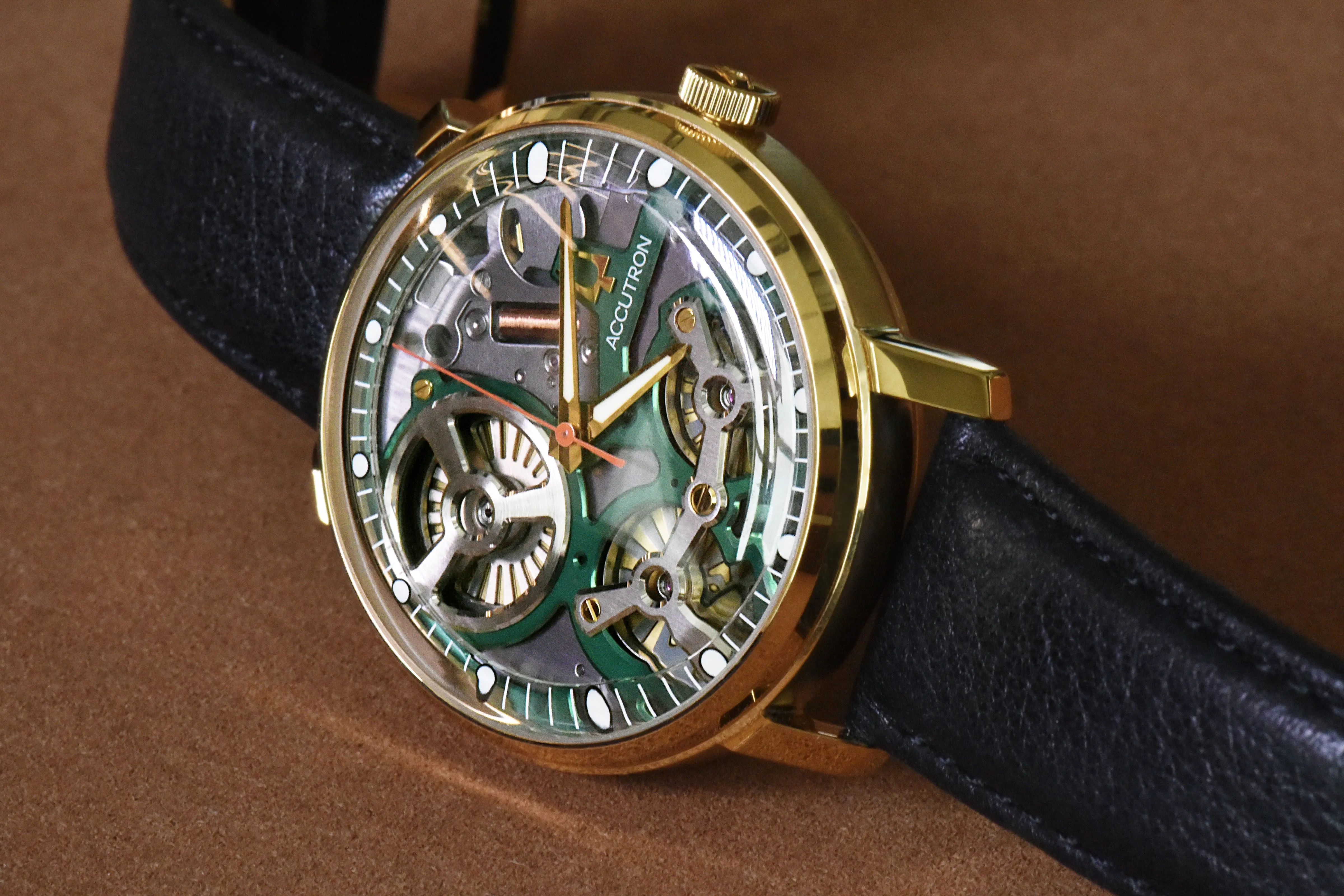 Accutron Spaceview 2020 ElectroStatic Gold Watch 2ES7A001 Limited Edition