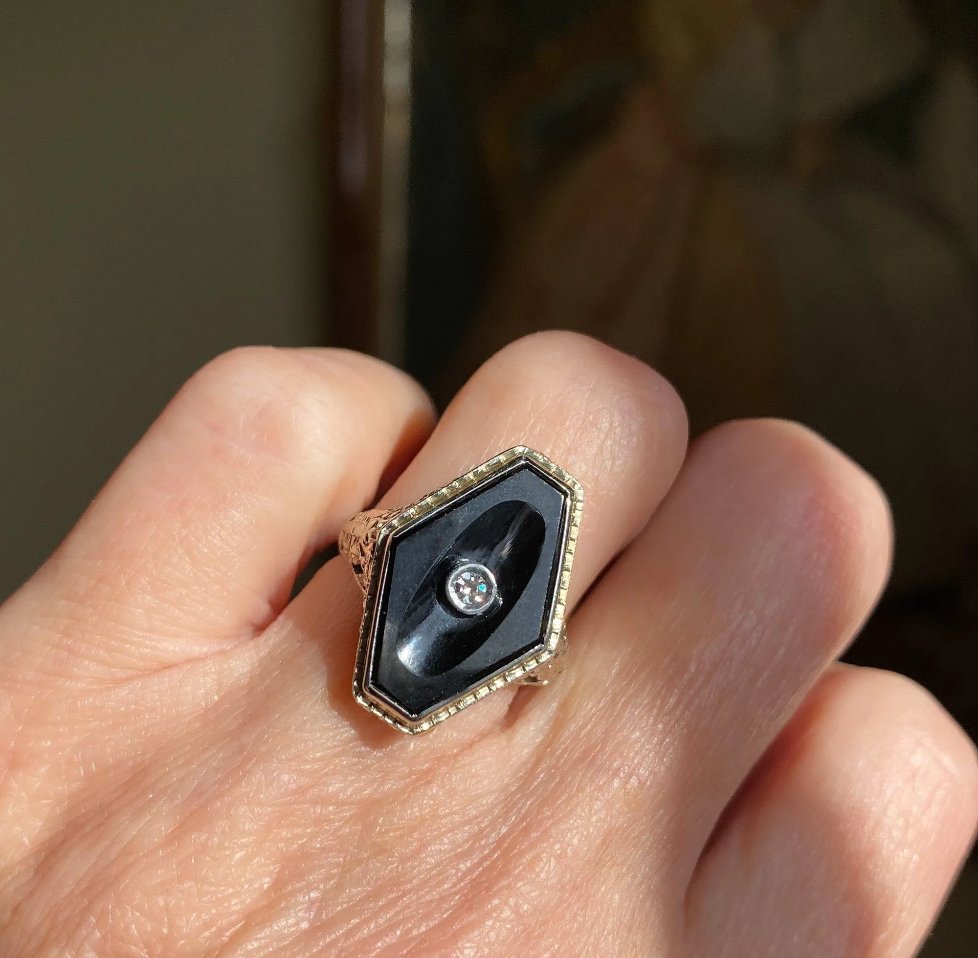 Art Deco 18K White Gold Diamond Black Onyx Ring