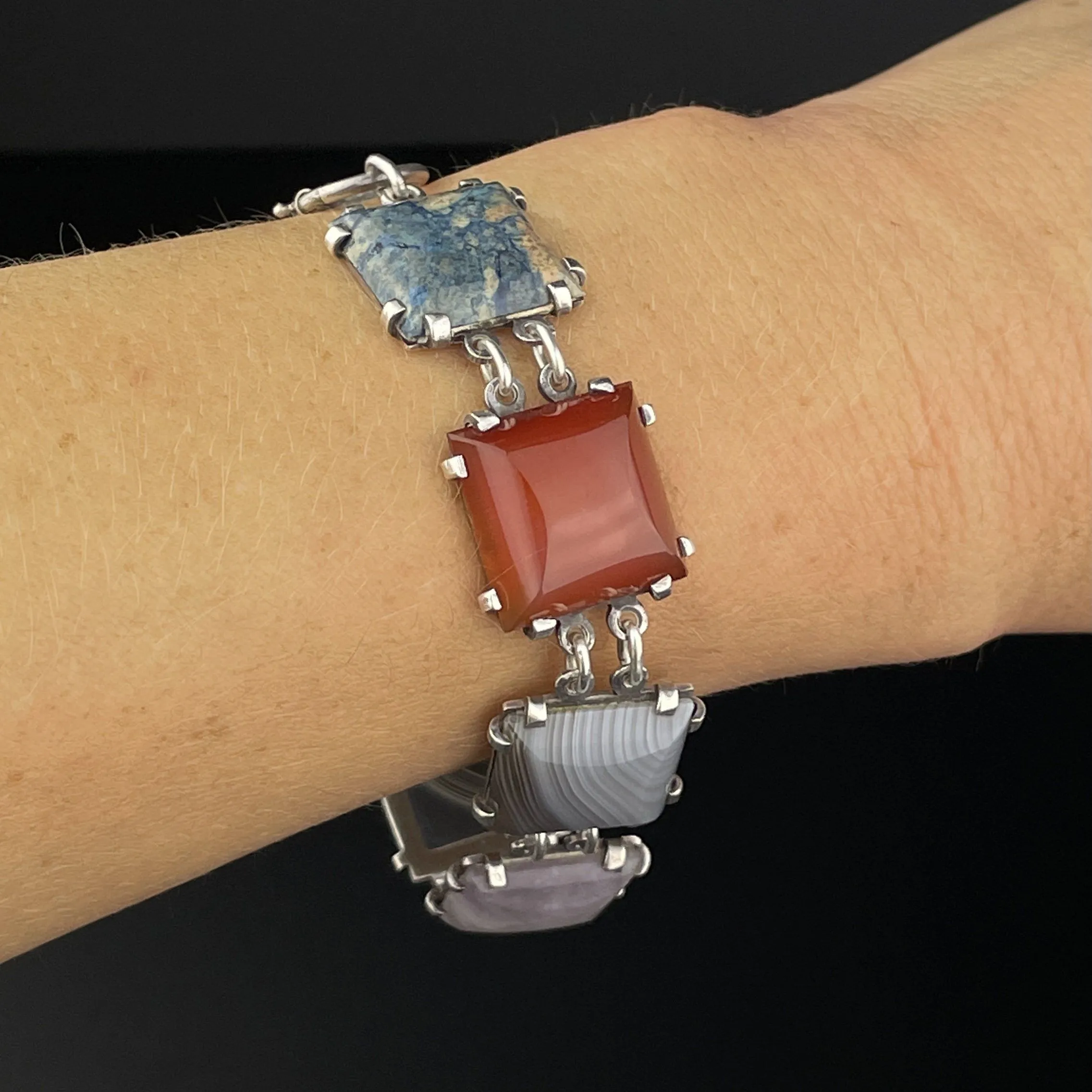 Art Deco Silver Scottish Banded Agate Bracelet