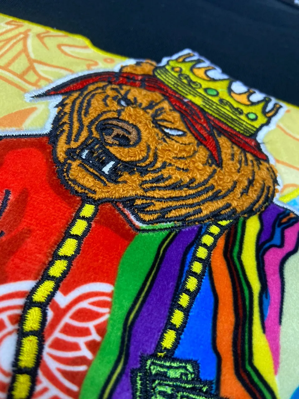 RS1NE Stay Infamous Hustle Bear Patch T-Shirt