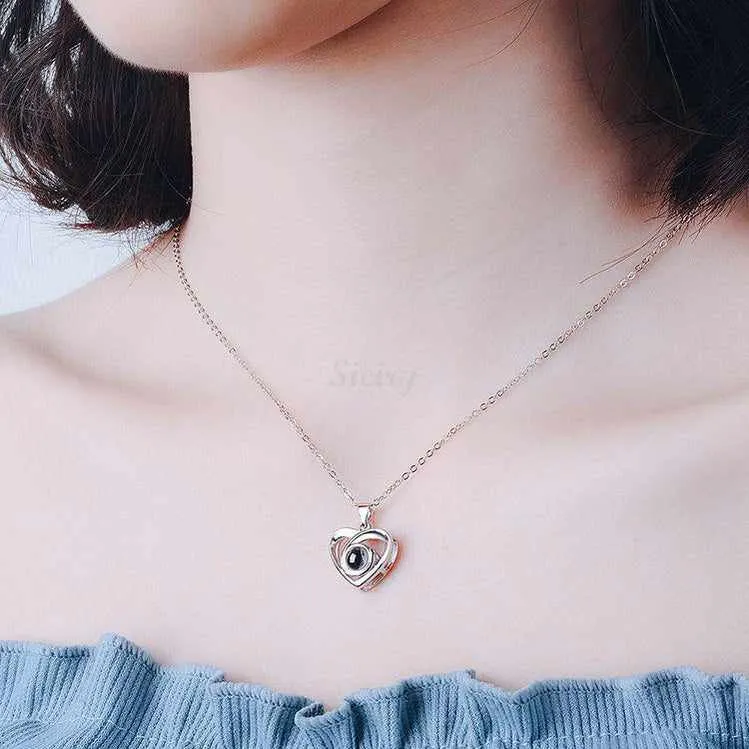 Siciry Eternal Love Personalized Projection Photo Necklace