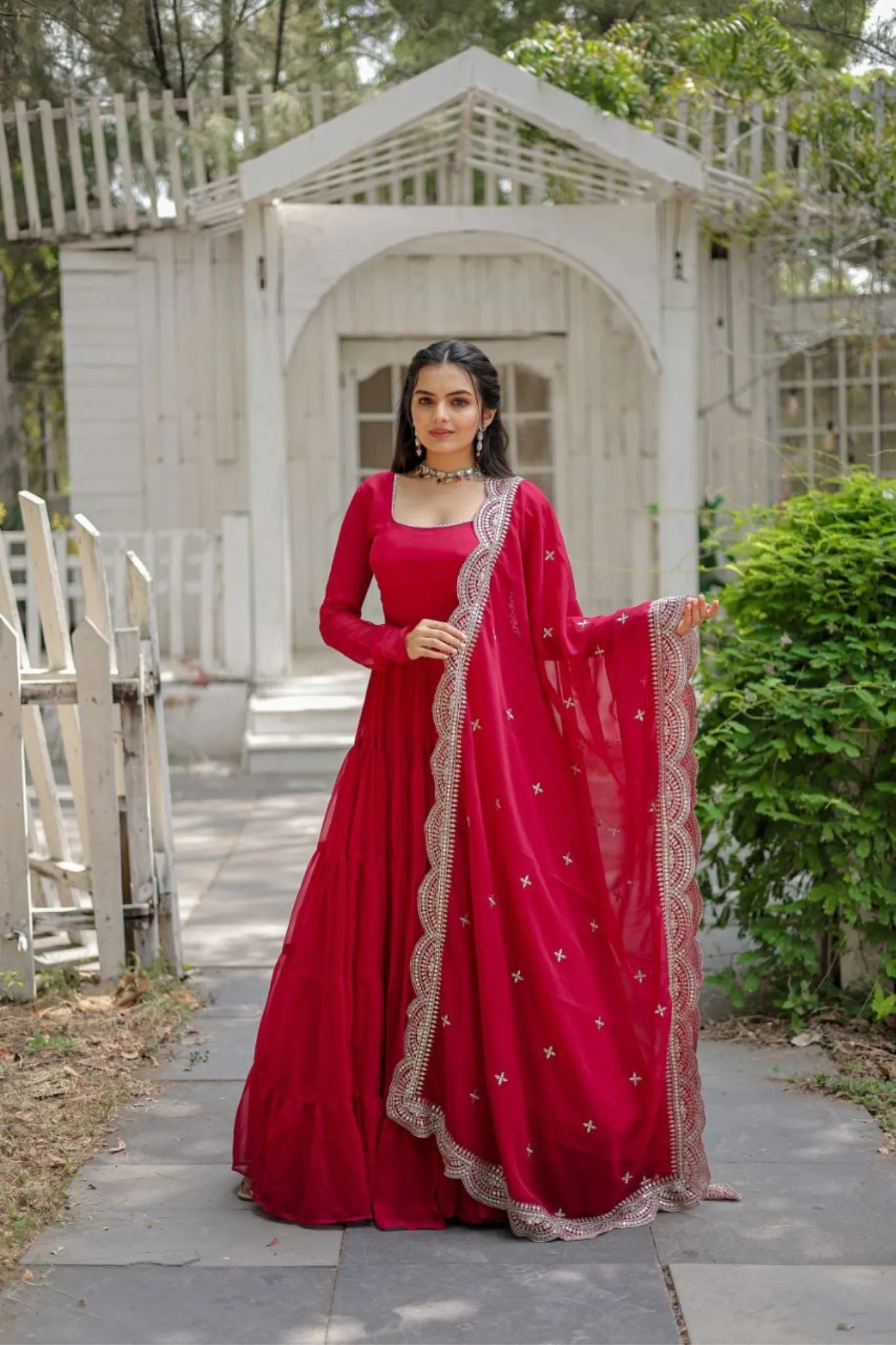 Stylish Women Tiered Gown With Dupatta Set