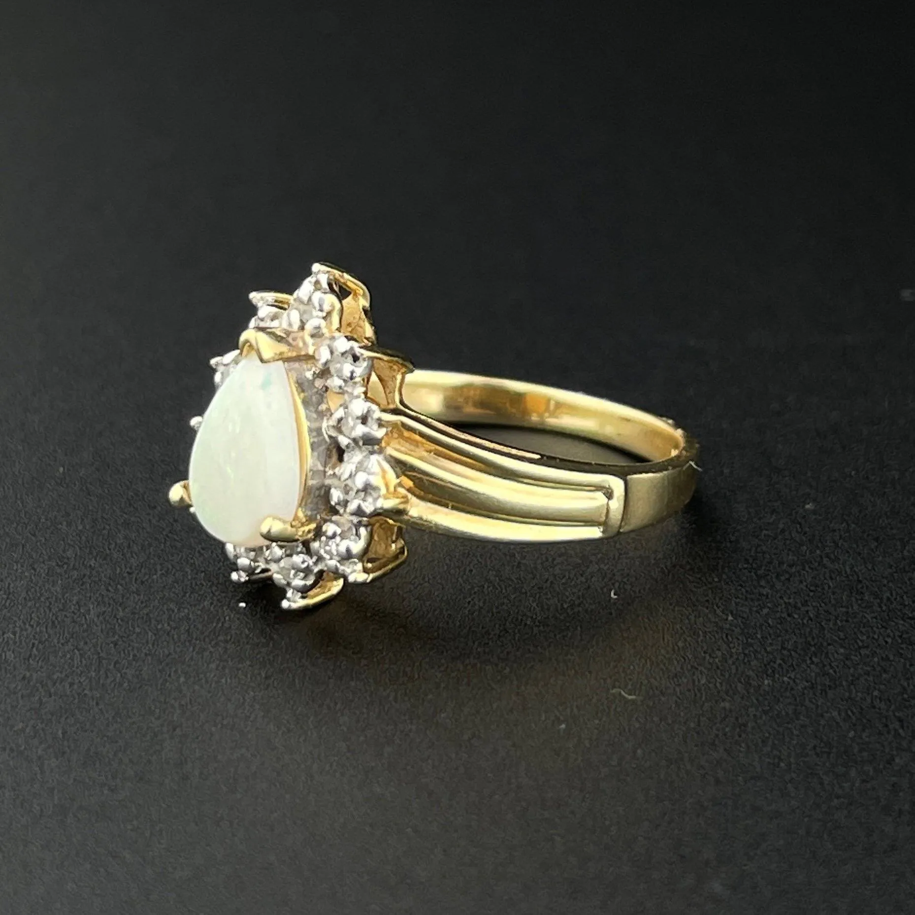 Vintage 14K Gold Pear Opal Diamond Halo Ring, Sz 5