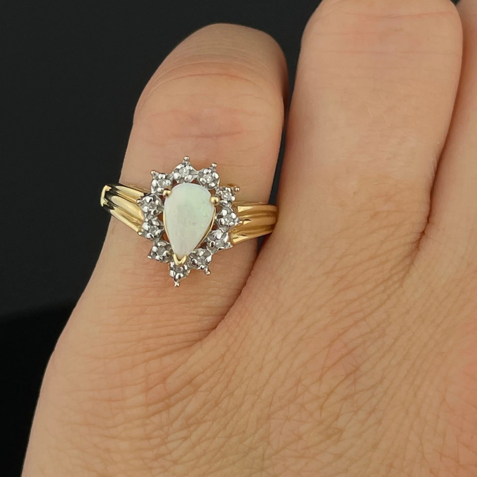 Vintage 14K Gold Pear Opal Diamond Halo Ring, Sz 5